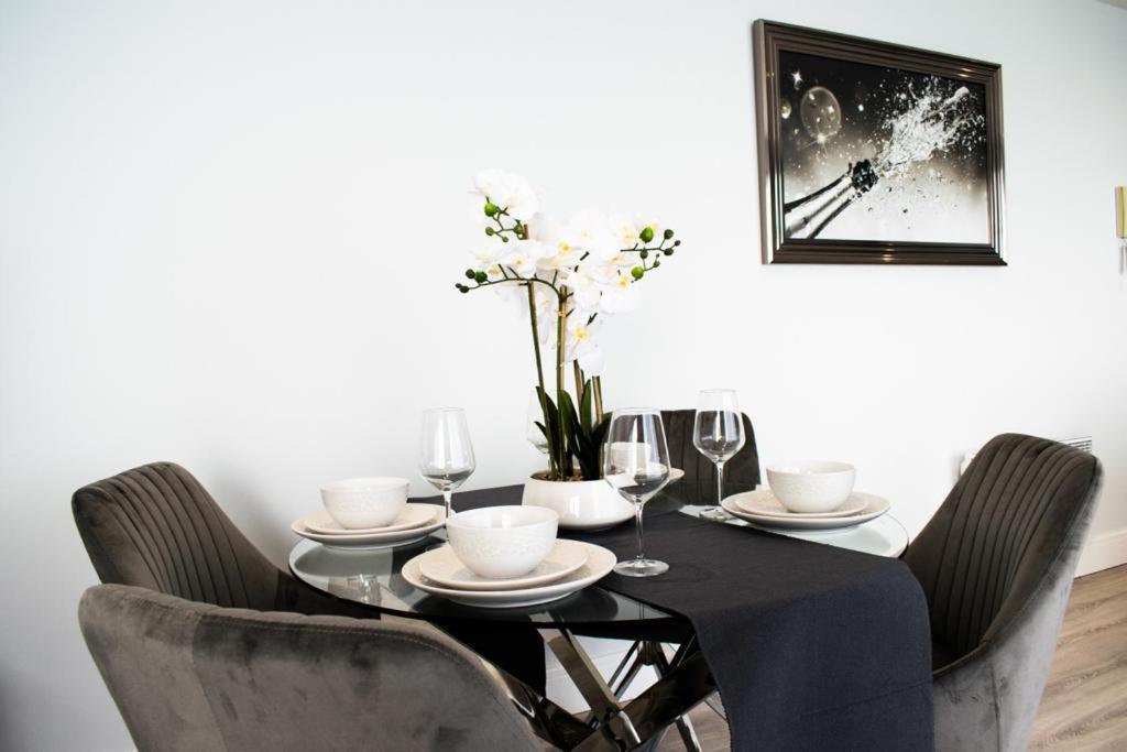 109 Meridian Tower, Meridian Quay, Trawler Road Swansea Sa11Jw ภายนอก รูปภาพ